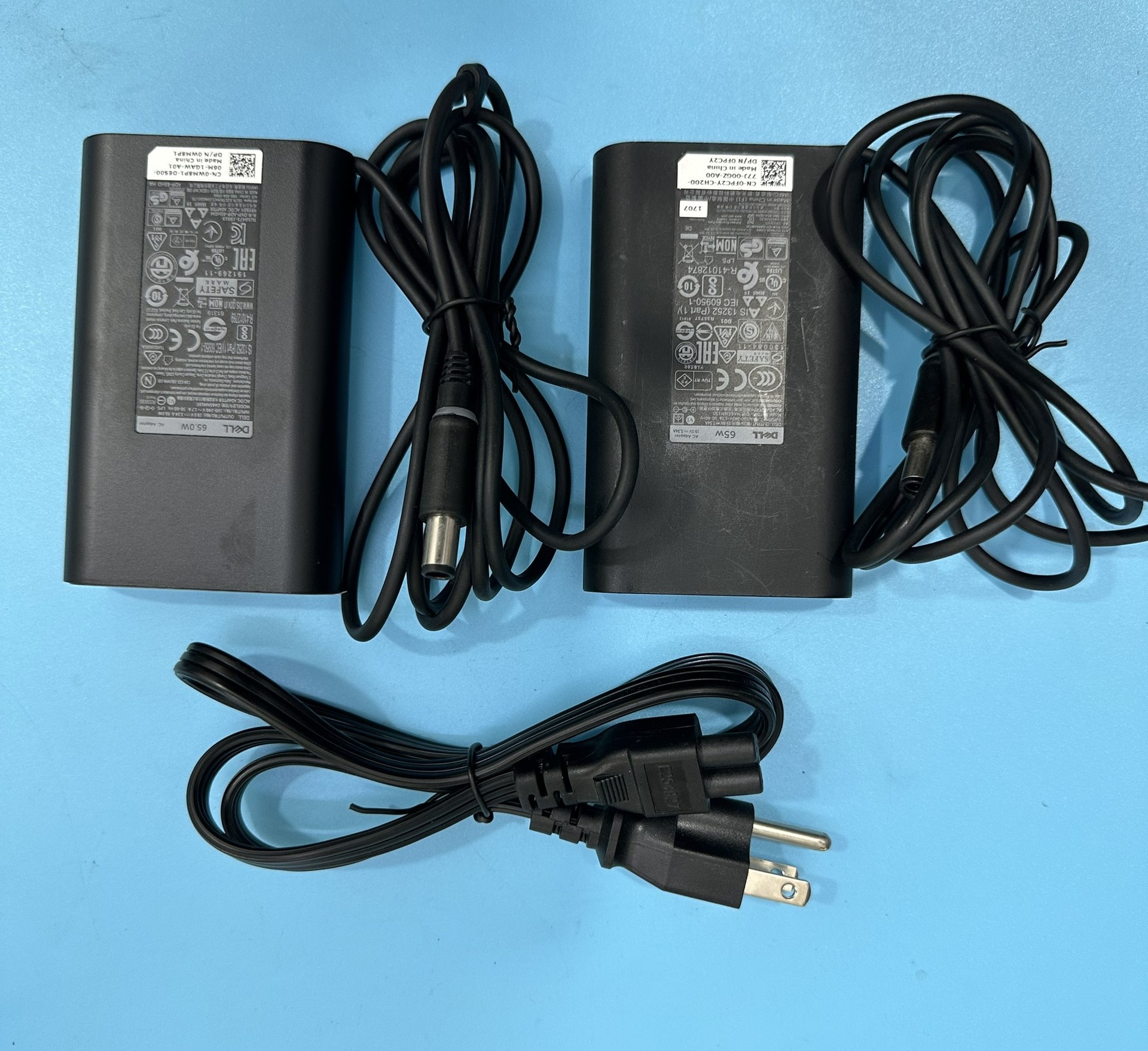 Sạc Laptop Dell 19.5V - 3.34A/ 65W Oval CHÂN KIM TO ZIN